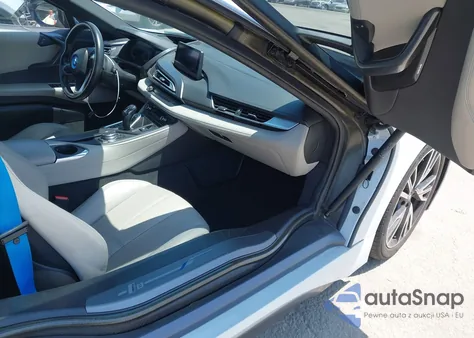 2015 BMW I8 из США, поврежденный, VIN WBY2Z2C57FV674366